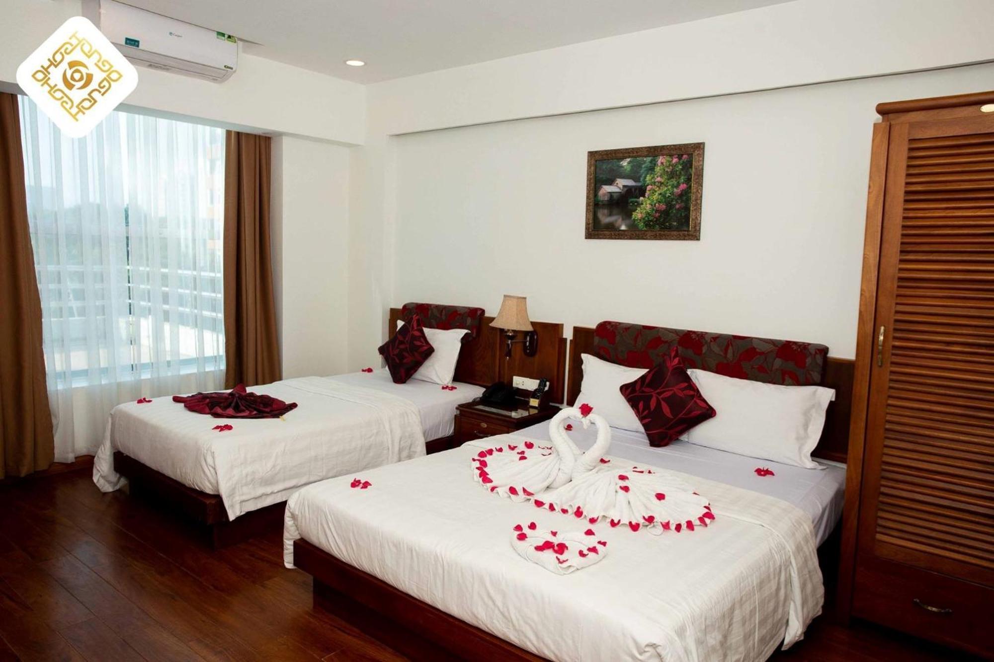 Hoa Hong Hotel 2 - Xa Dan Hanoi Buitenkant foto