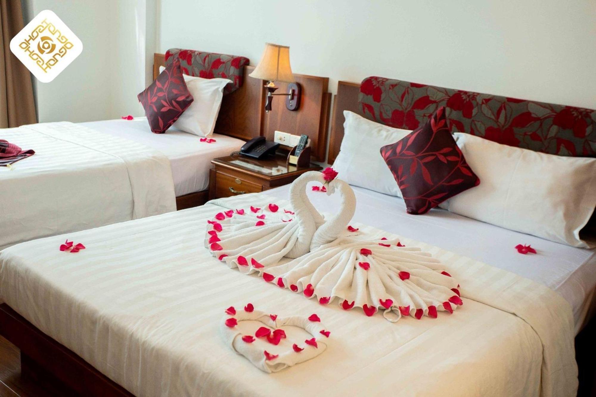 Hoa Hong Hotel 2 - Xa Dan Hanoi Buitenkant foto