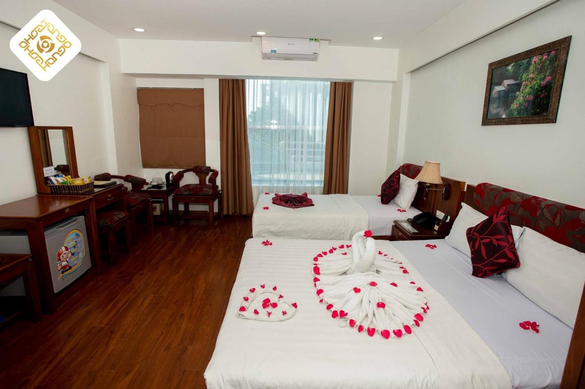 Hoa Hong Hotel 2 - Xa Dan Hanoi Buitenkant foto
