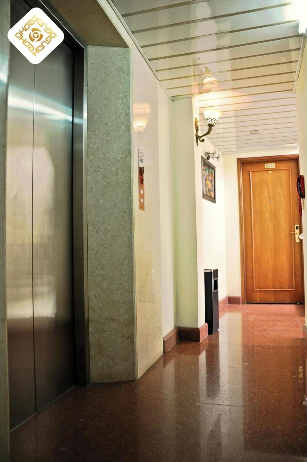 Hoa Hong Hotel 2 - Xa Dan Hanoi Buitenkant foto