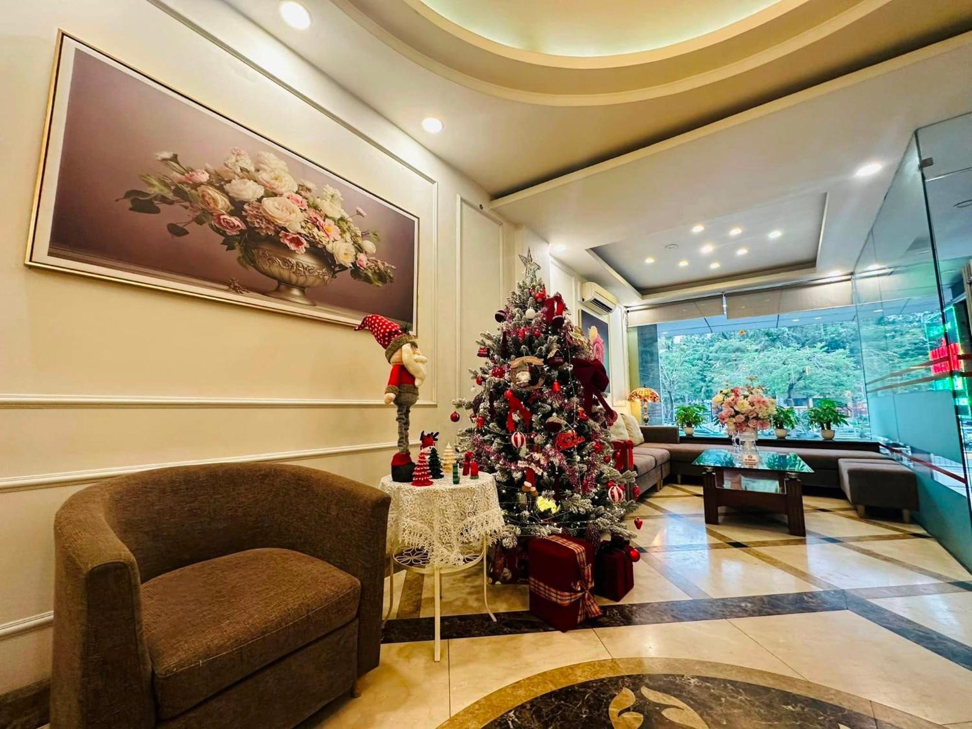 Hoa Hong Hotel 2 - Xa Dan Hanoi Buitenkant foto