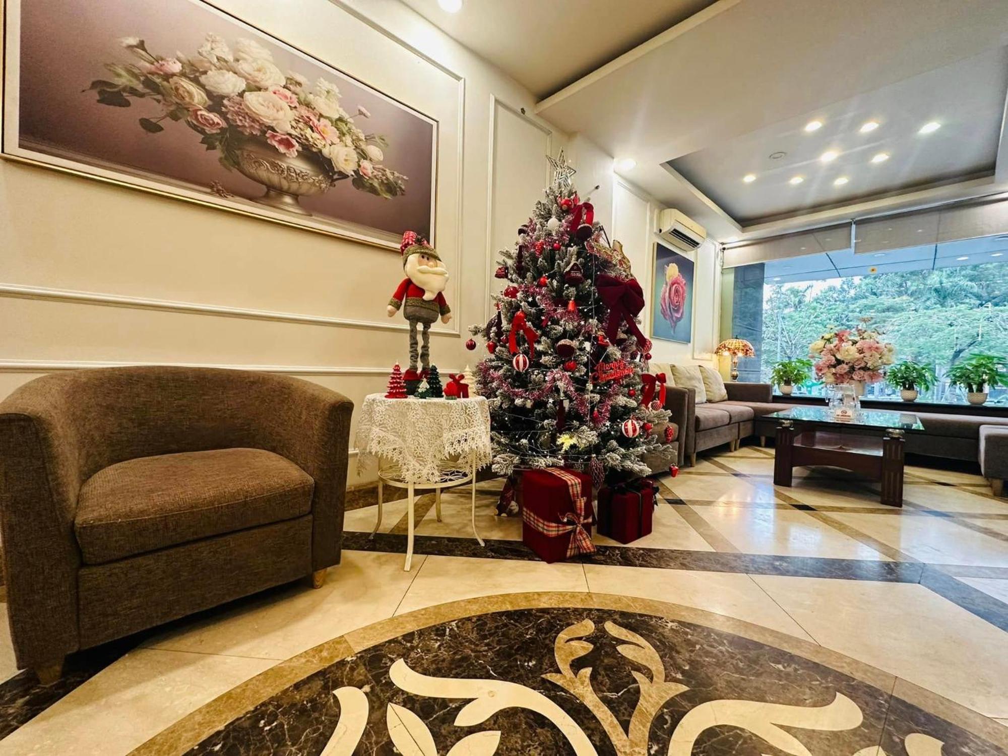Hoa Hong Hotel 2 - Xa Dan Hanoi Buitenkant foto